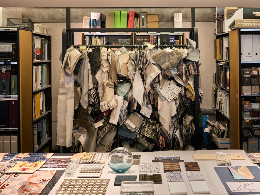 Job Listing FF&E Designer / Midweight FF&E Designer via.